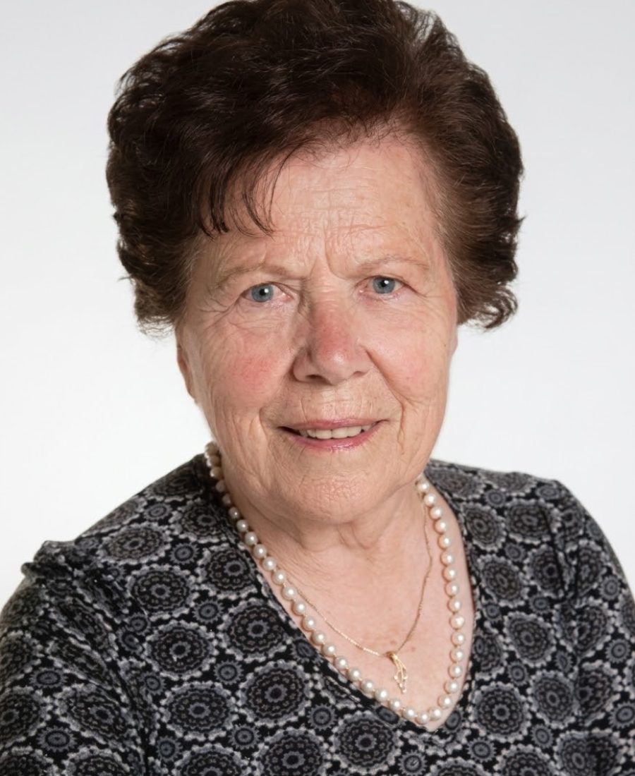 ANNA ALIPRANDI
